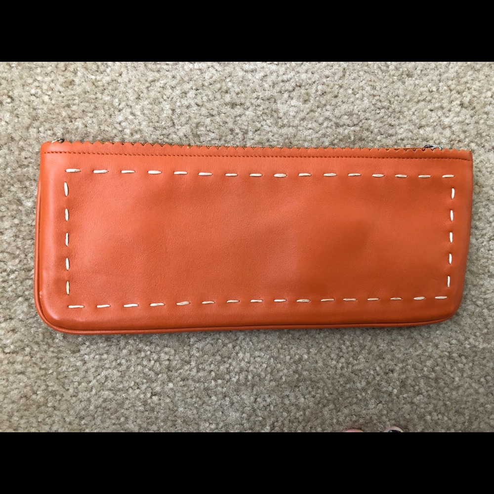 BCBG clutch